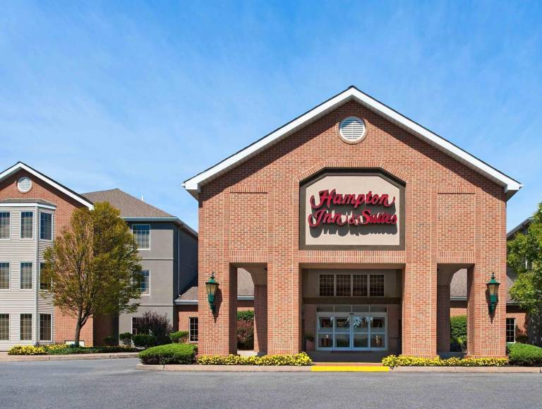 Hampton Inn & Suites Bethlehem in Bethlehem, PA