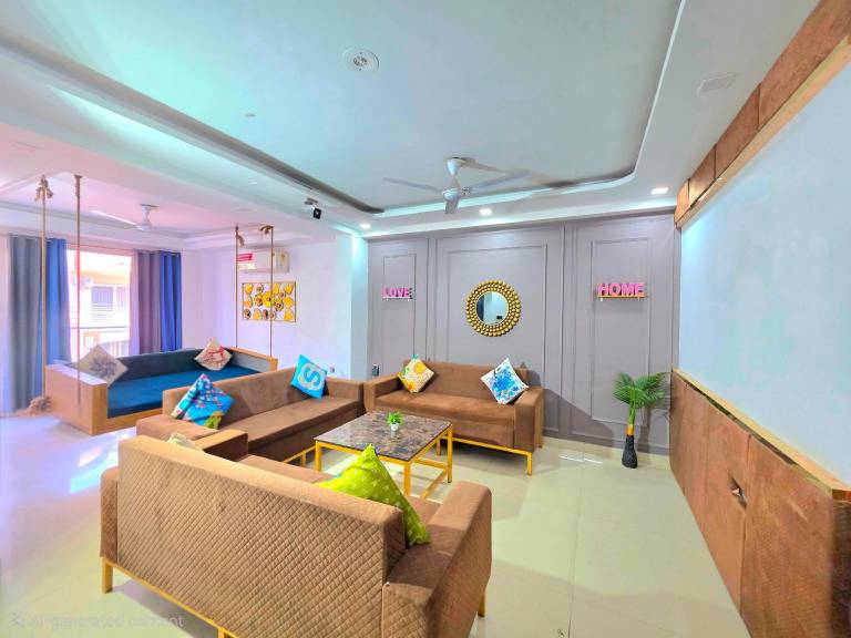 House | Perfect for remote work in Faridabad