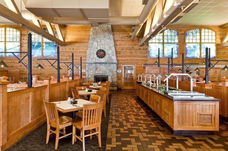 The Portlander Inn and Marketplace — photo 4