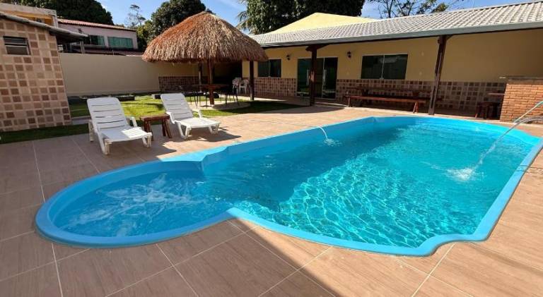 House with pool — photo 3