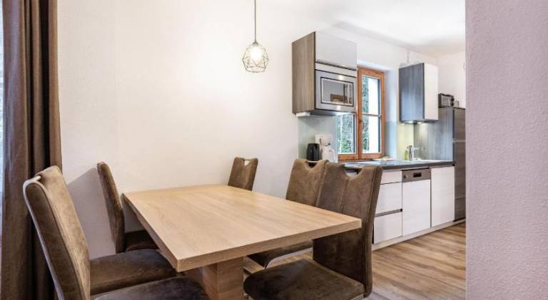 Rental apartment with 2 rooms for 6 persons — photo 3