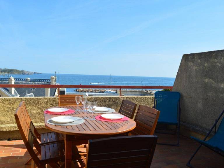 Studio cabin with terrace and sea view in Banyuls-sur-Mer, 4 people — photo 2