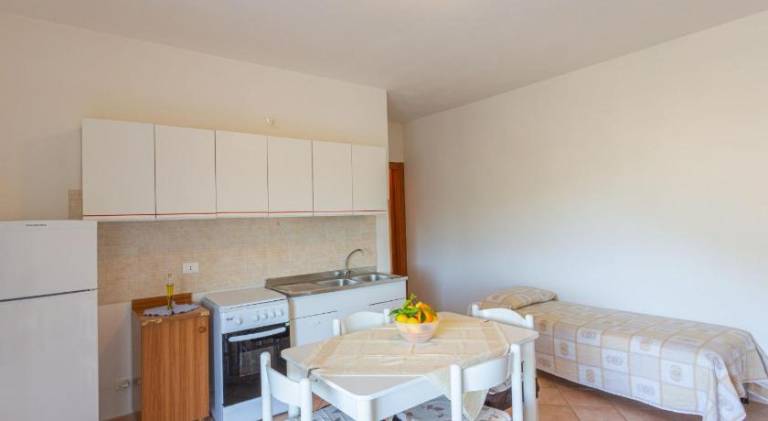Apartment with 1 room for 4 persons — photo 4