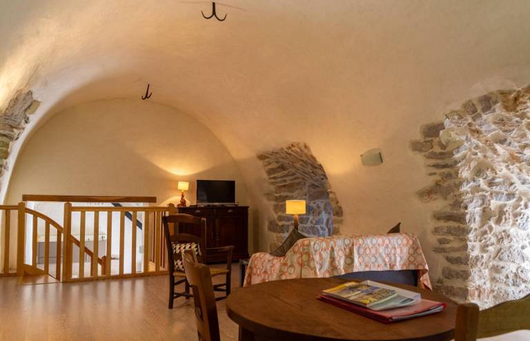Gite with patio — photo 4