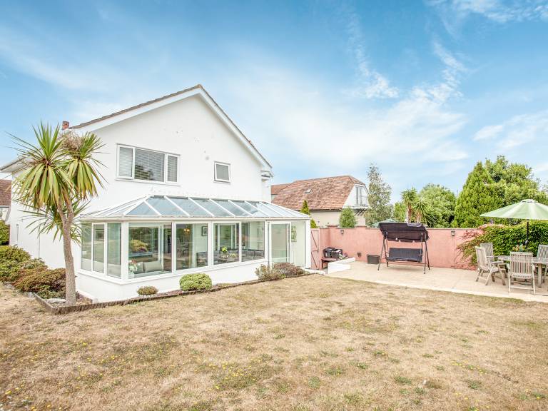 Child-friendly charming cottage with garden | Close to the beach | Pets are welcome — photo 3