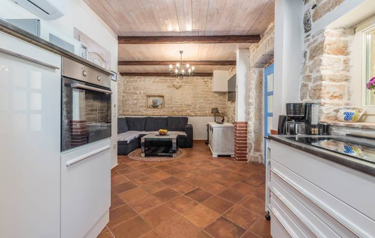 House with terrace, barbecue & garden — photo 4