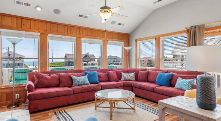 House with hot tub & pool | Next to the beach | Pets are welcome — photo 4