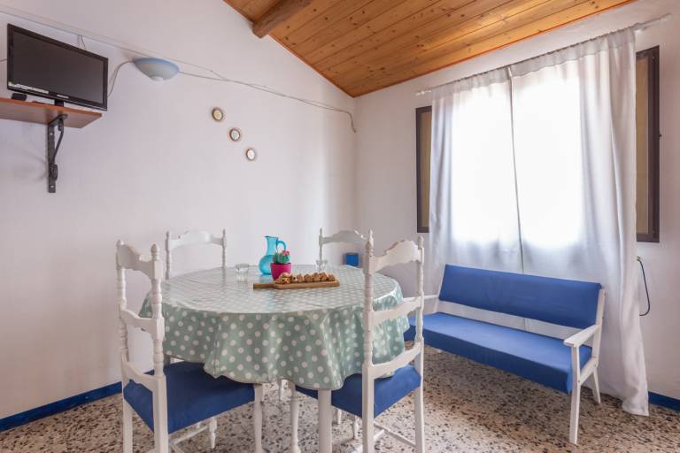 Holiday Home 'La Casetta - Sea and Mountain' with Mountain View, Balcony and Wi-Fi — photo 2