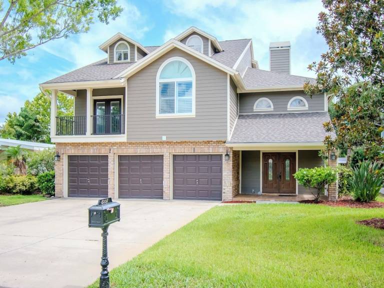 House  Palm Harbor