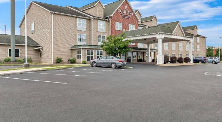Country Inn & Suites by Radisson, Chambersburg, PA in Chambersburg, PA
