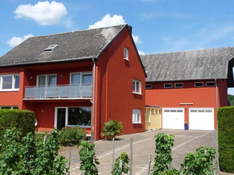 Bed & Breakfast  Schweich