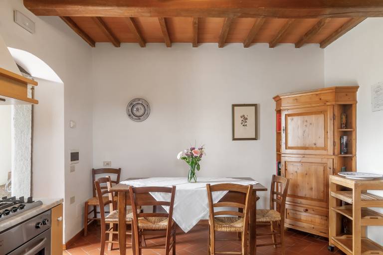 Tenuta Branca – Magione Apartment with Pool for 6 Guests in Chianti — photo 2