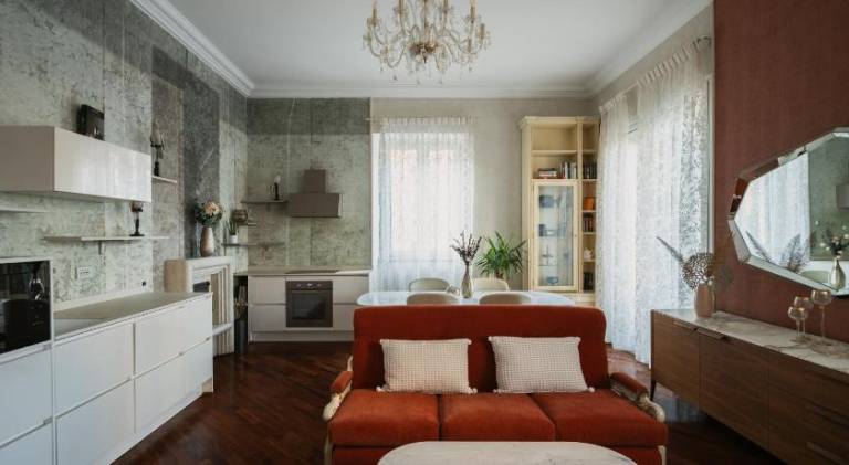 Lovely holiday apartment | Close to Tempio Voltiano | Pet-friendly in Brunate