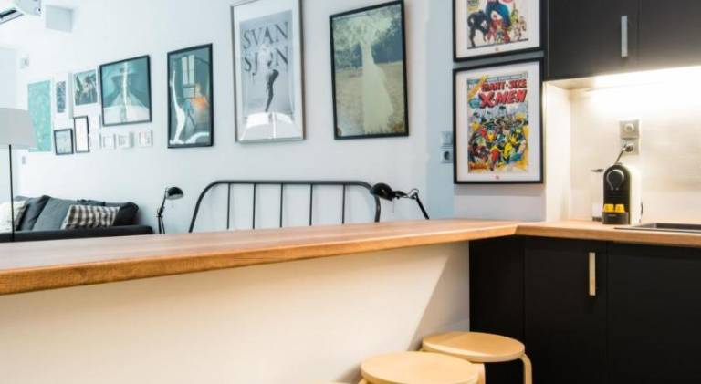 Beautiful serviced apartment | Close to Acropolis of Athens | Suitable for remote work | Pets are welcome — photo 5