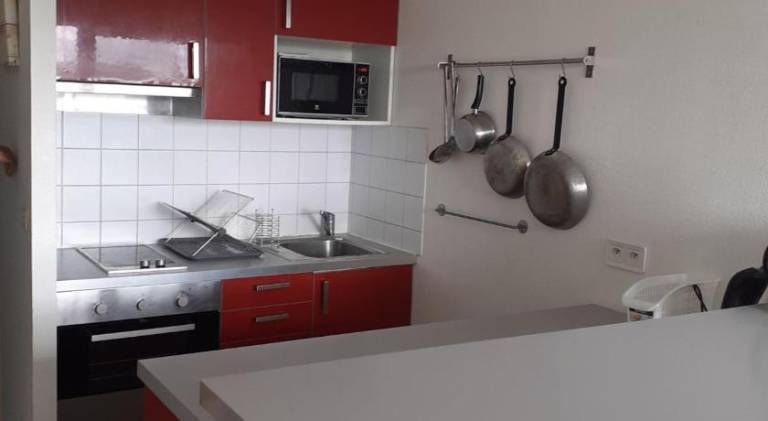 Beautiful apartment with patio | Beach nearby | Pets are welcome in La Rochelle