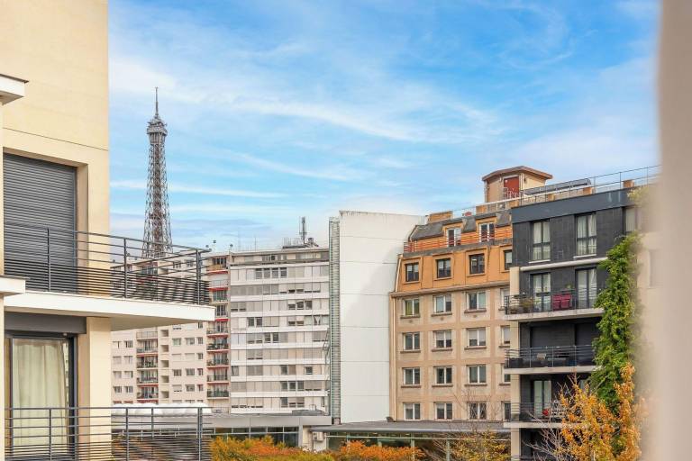 Les Suites Tour Eiffel — photo 4