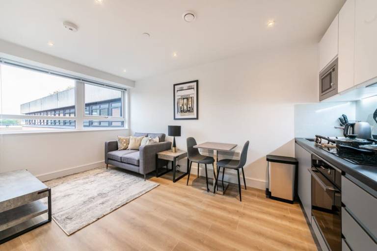 Apartment East Grinstead