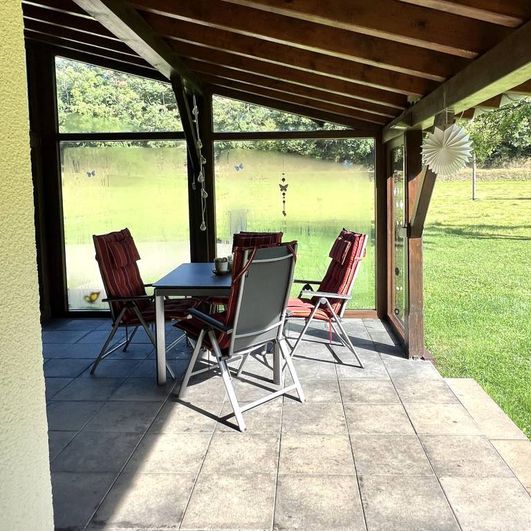 Family-friendly house with yard & patio | Dogs allowed — photo 2