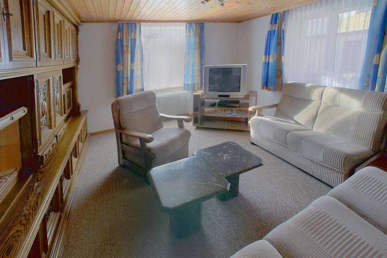 Holiday apartment with terrace — photo 2