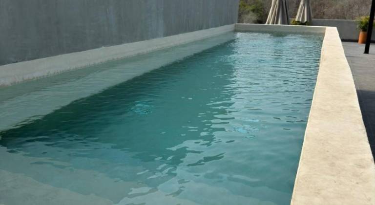 Rental apartment with patio & pool — photo 5