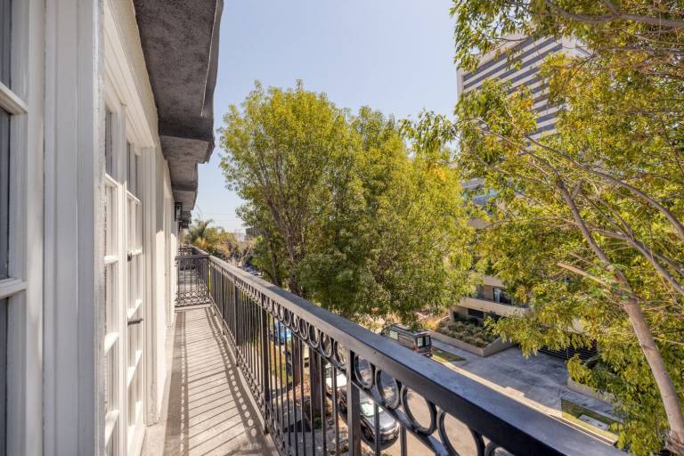 Apartment  Sawtelle