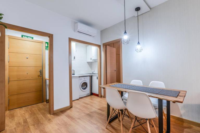 Holiday apartment | Near Royal Palace of Madrid — photo 2