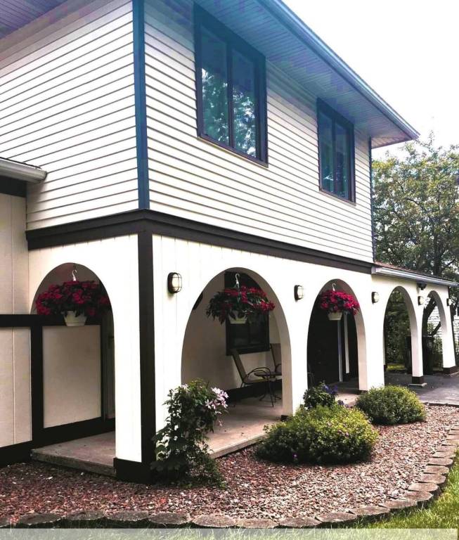 House Rochester