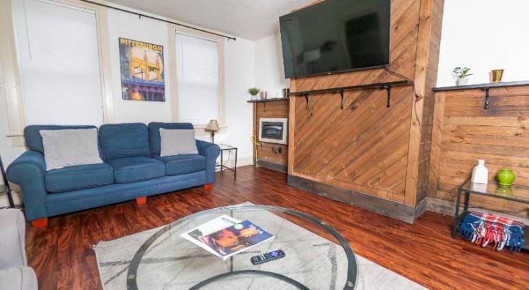 Holiday apartment | Good for workation | Pets allowed in Pittsburg, PA
