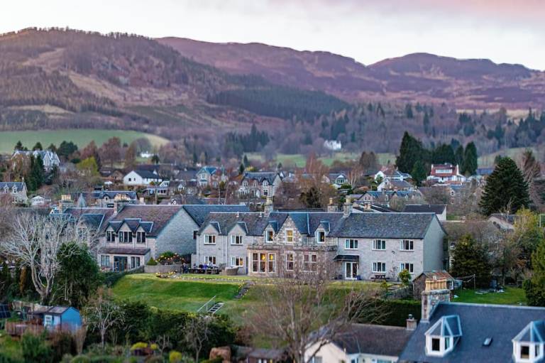 Bed & Breakfast  Pitlochry