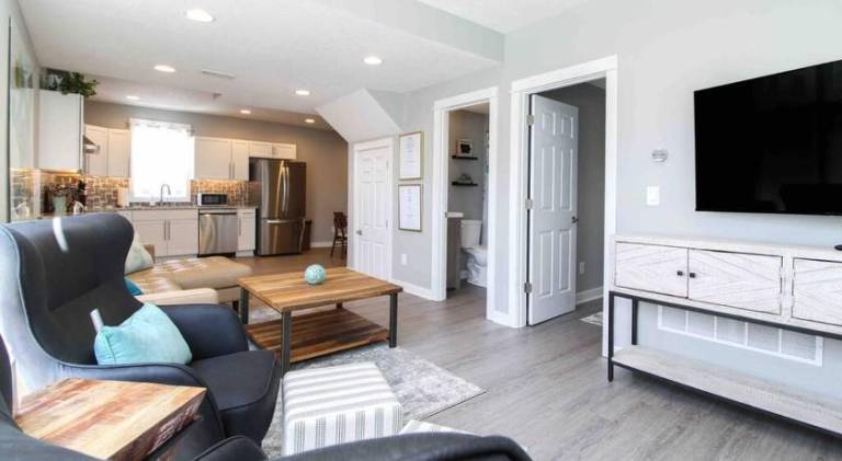 Charming vacation home | Pet-friendly — photo 2