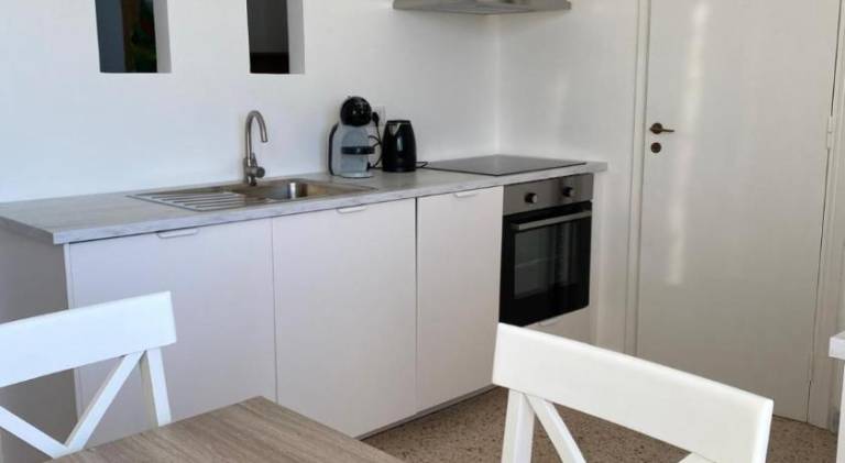 Apartment with 2 rooms for 6 persons — photo 4
