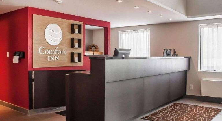 Comfort Inn — photo 3