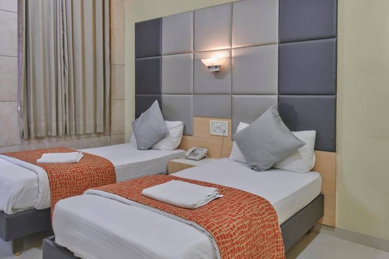 Bentley Hotel Marine Drive