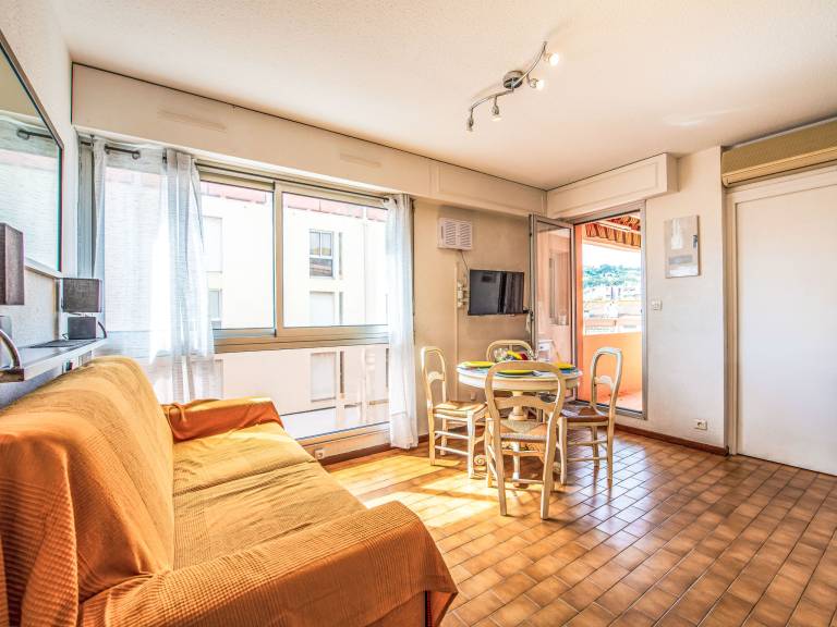 Rental apartment with 1 room for 2 persons — photo 2