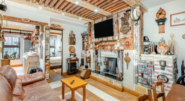 Vacation home with hot tub | Pets are welcome in Maidstone