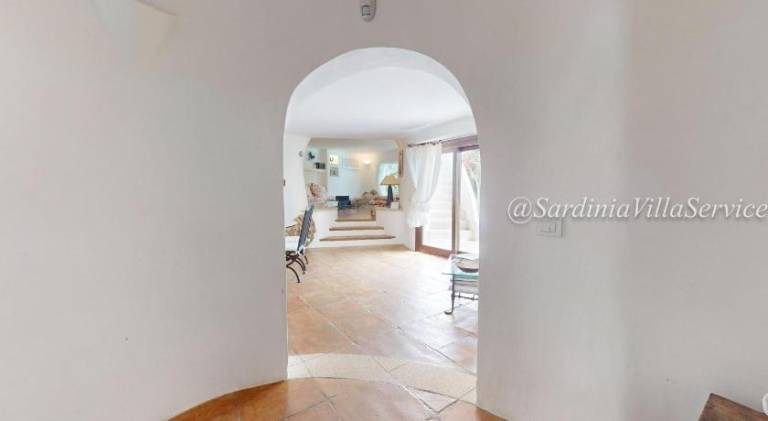 Villa with yard, private pool & patio — photo 5