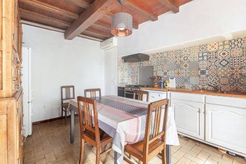 Maison de vacances Puycelsi