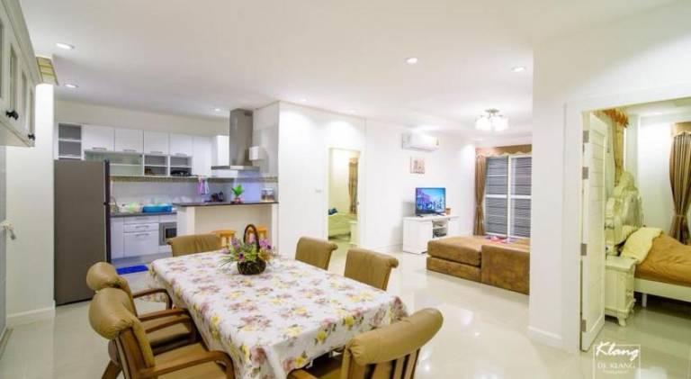 Spacious villa with pool | Dogs allowed — photo 3