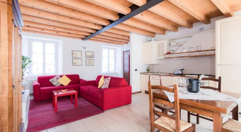 Pleasant holiday apartment | Next to Como Cathedral | Pets allowed — photo 4