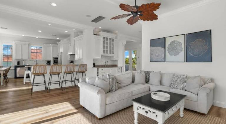 Spacious house with pool | Beach nearby | Pet-friendly — photo 3