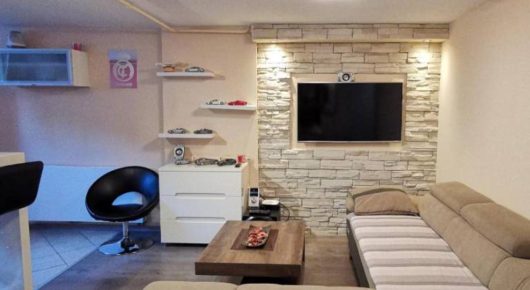 Apartment with 1 room for 4 persons in Zagreb