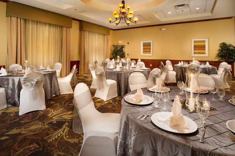 Hilton Garden Inn Atlanta NW/Kennesaw Town Center — photo 4