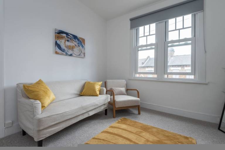 Apartment  North Kensington