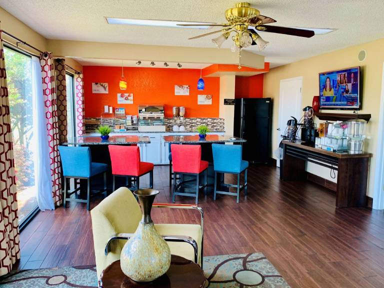 SureStay by Best Western Meridian — photo 3