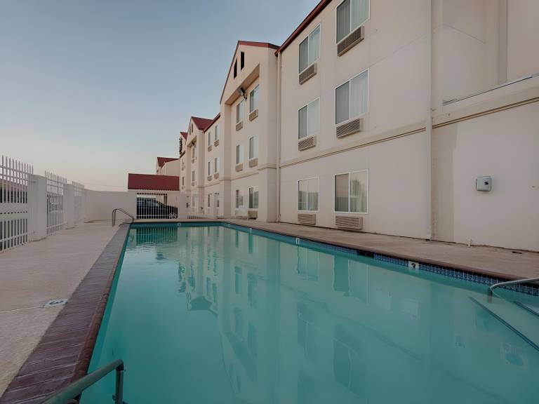 Quality Inn Laredo - Nuevo Laredo in Laredo, TX