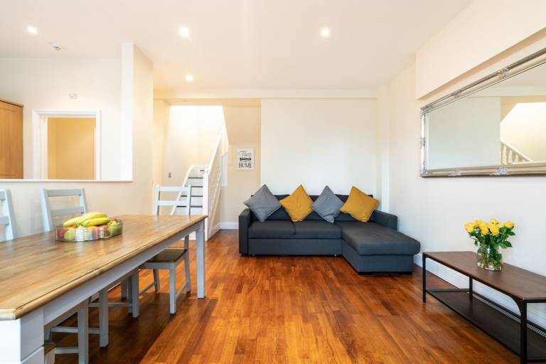 Apartment London Borough of Enfield