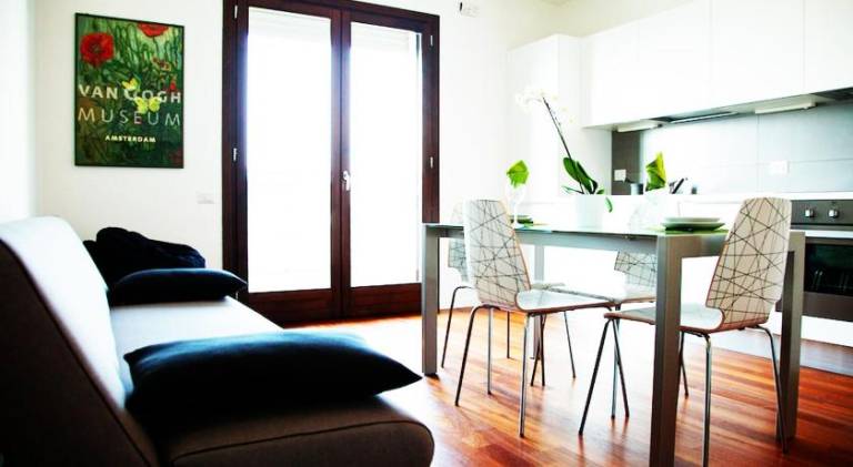 Serviced apartment with garden | Pets allowed in Sesto San Giovanni