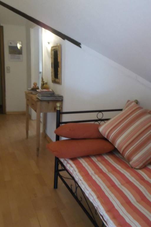 Beautiful apartment with yard | Mountain view | Pet-friendly — photo 2