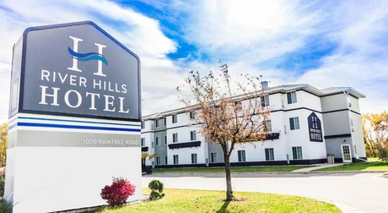 River Hills Hotel- Mankato in Mankato, MN