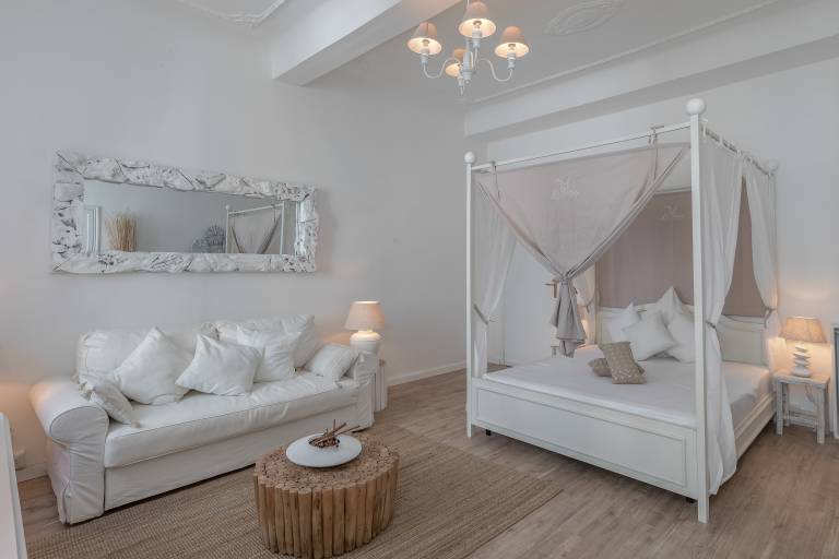 Family-friendly holiday apartment | Near Trevi Fountain | City view | Dogs allowed in Vittoria
